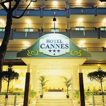 Hotel Cannes - in pieno centro Riccione Esterno foto